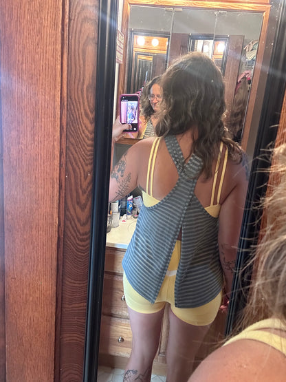 Zyia Size XL Tank Top - Fits Like L