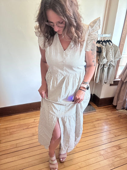 Flutter Sleeve Buttoned Dress