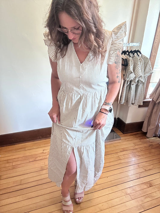 Flutter Sleeve Buttoned Dress
