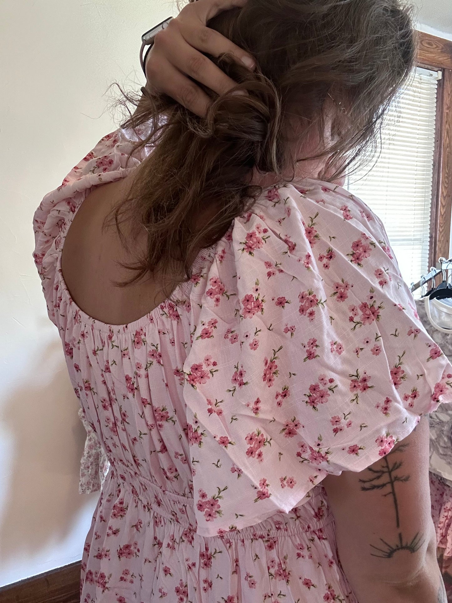 Floral Tie Ruffled Dress - Pink